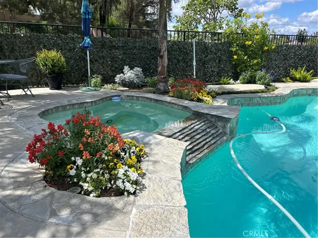 41233 Essex Court, Temecula, California 92591