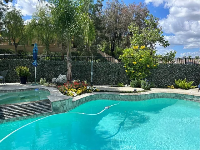 41233 Essex Court, Temecula, California 92591