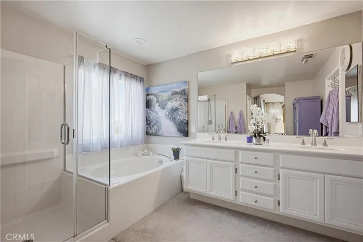 VANITY IN PRIMARY SUITE BATH
