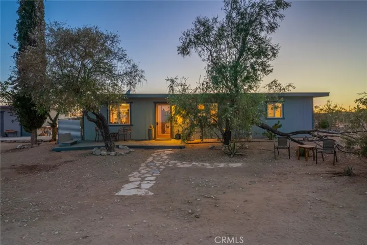 2724 Stonehill, Joshua Tree, California 92252