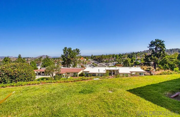 16677 Diaz Dr, San Diego, California 92128
