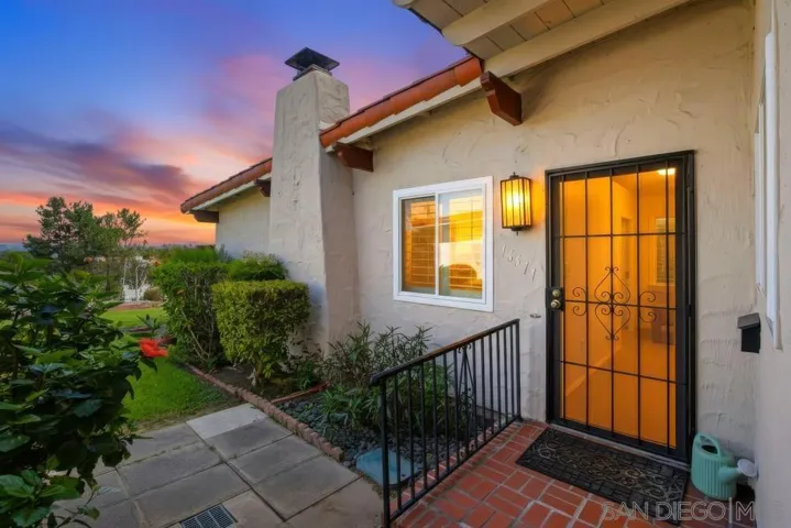 16677 Diaz Dr, San Diego, California 92128