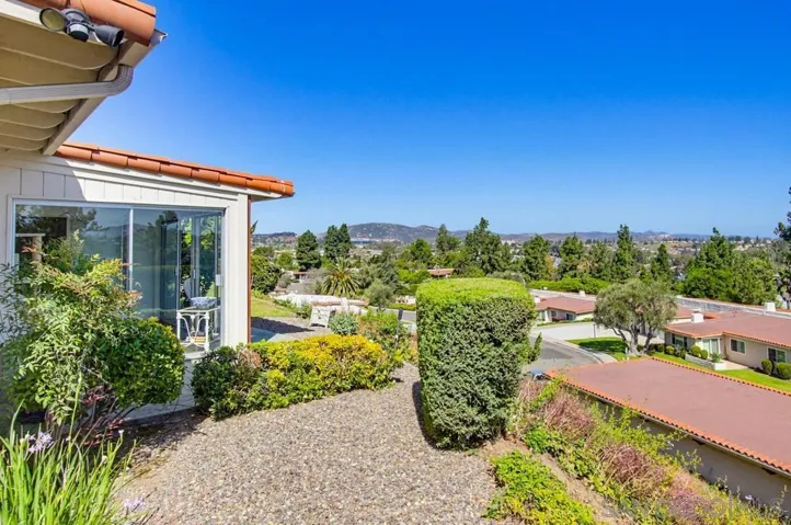 16677 Diaz Dr, San Diego, California 92128