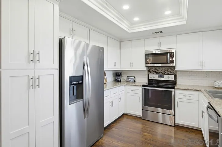 16677 Diaz Dr, San Diego, California 92128