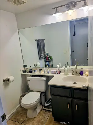 7064 11th Avenue, Hesperia, California 92345