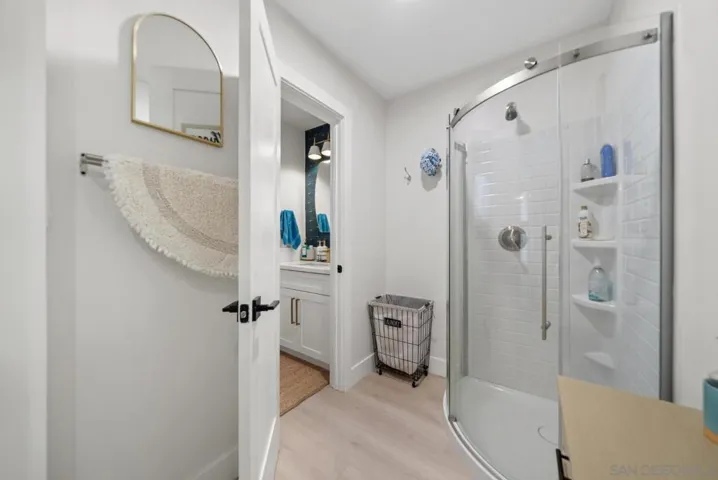 full bath