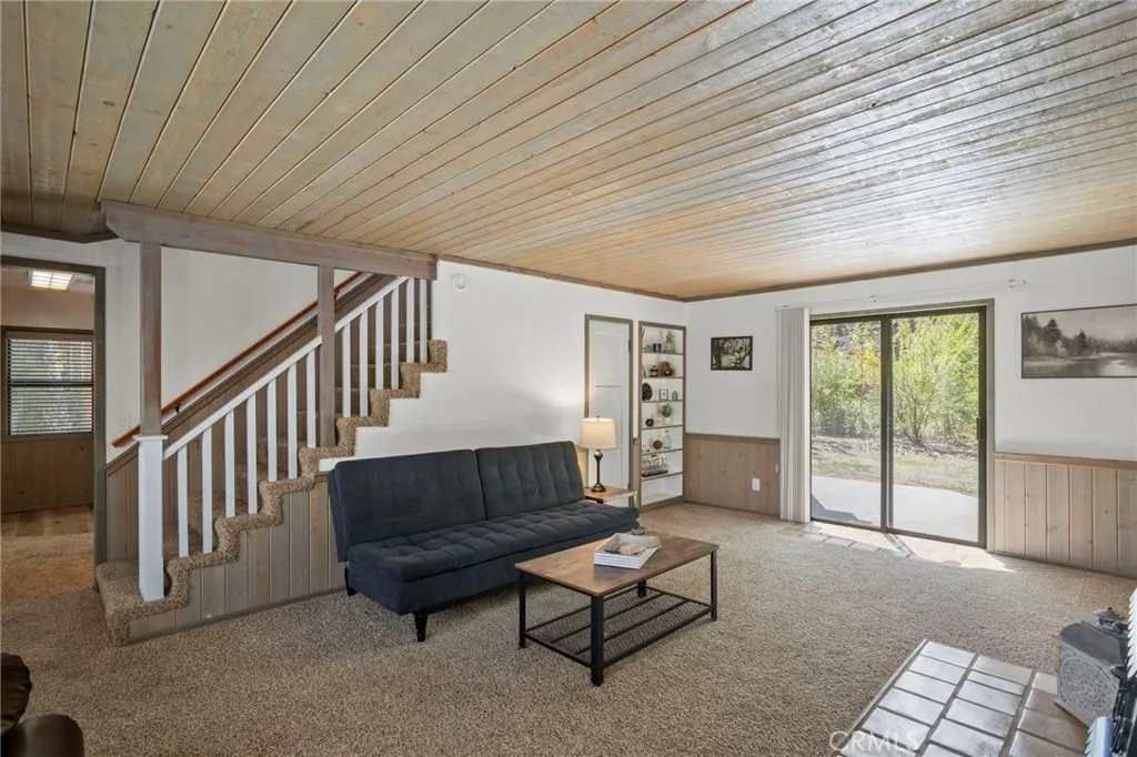 Spacious family room