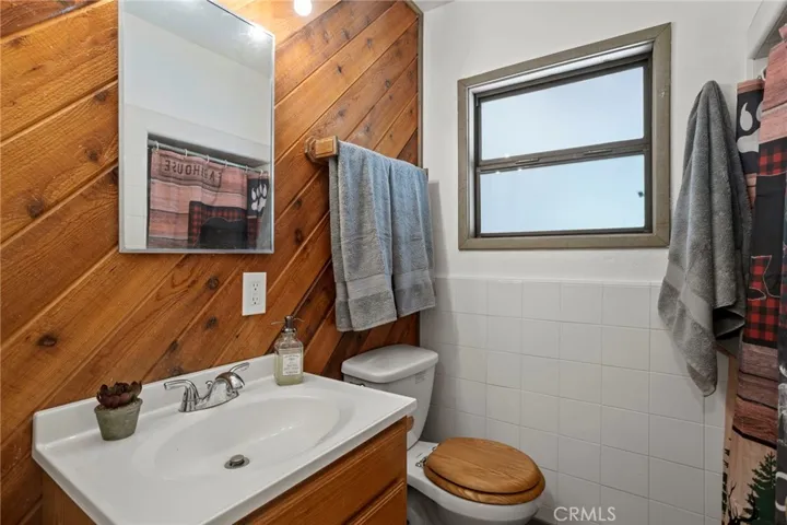 Downstairs bathroom