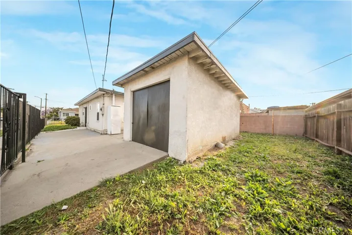 Garage