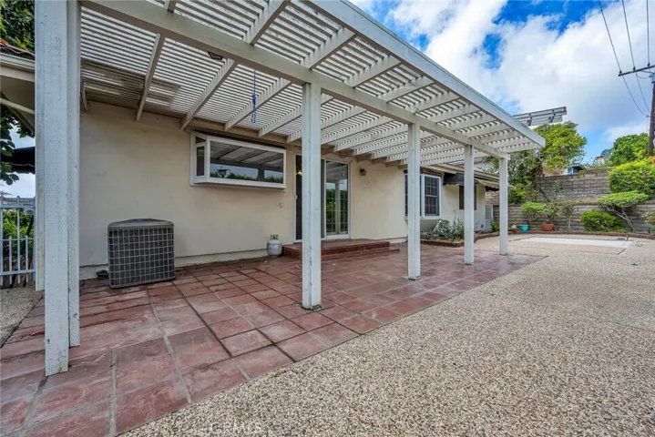 1628 Laraine Circle, San Pedro, California 90732