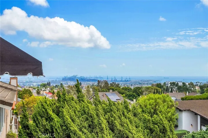 1628 Laraine Circle, San Pedro, California 90732
