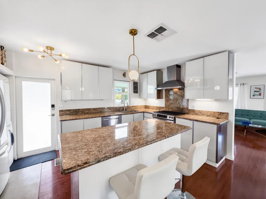 15-interior_kitchen_1