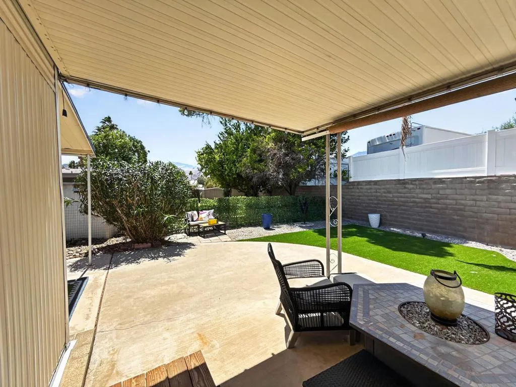 28-exterior_backyard_3