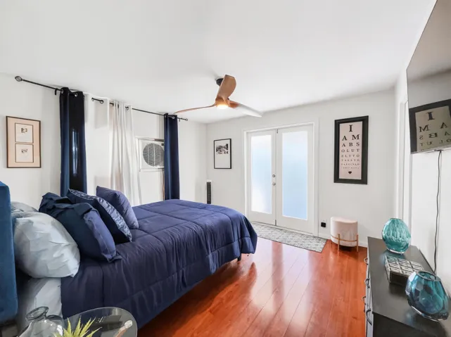 24-interior_primary_bedroom_1