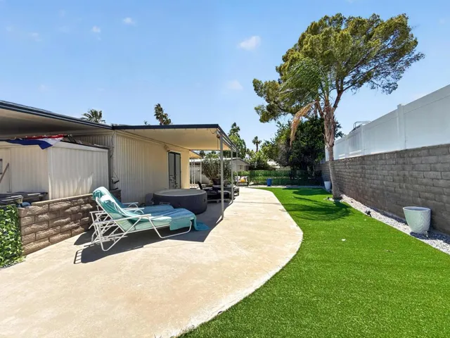 27-exterior_backyard_2