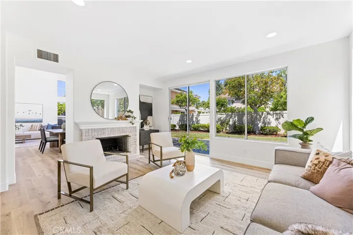 9 Figaro, Irvine, California 92606