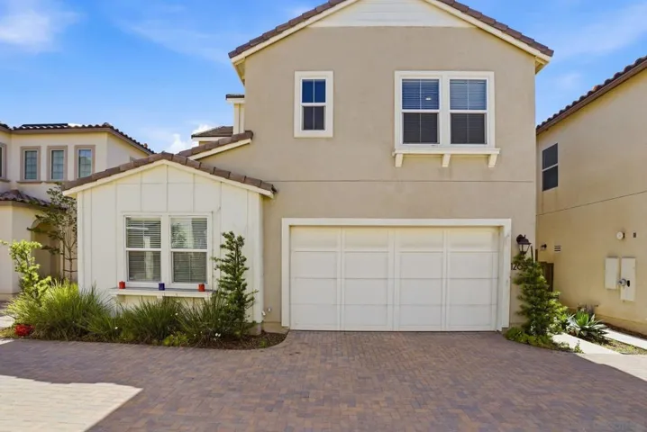 1268 Camino Carmelo, Chula Vista, California 91913