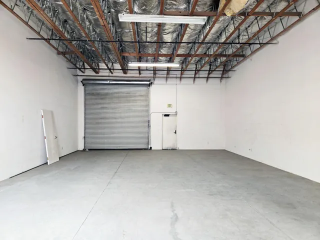 77-760 Suite B back of suite