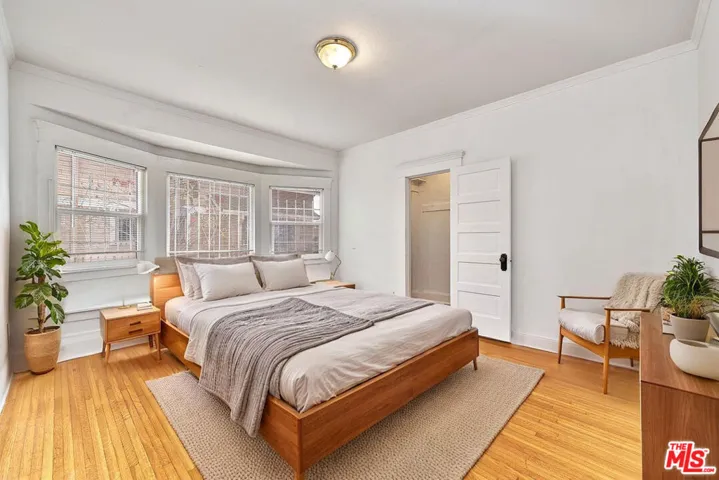 Virtual Staging