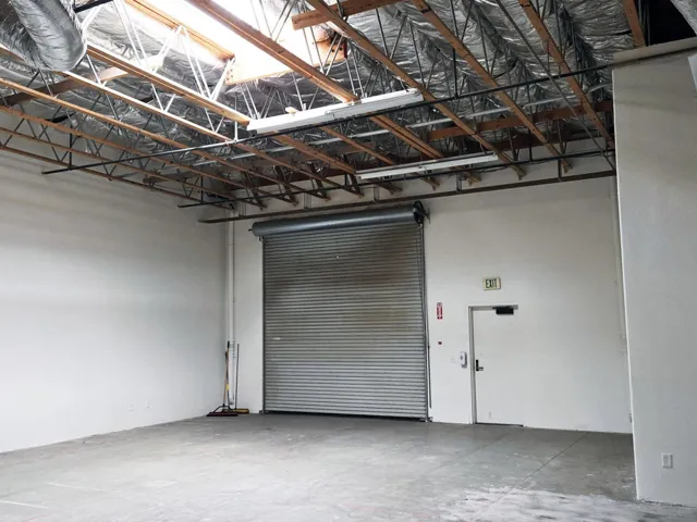 Roll up door