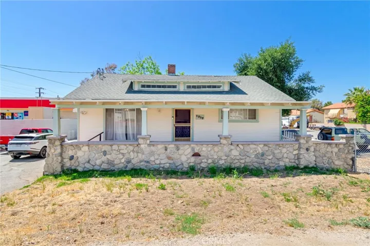 1317 Crafton Ave, Mentone, CA 92359