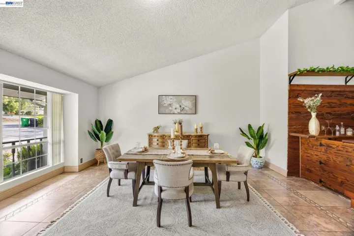 2857 Randall Way, Hayward, California 94541