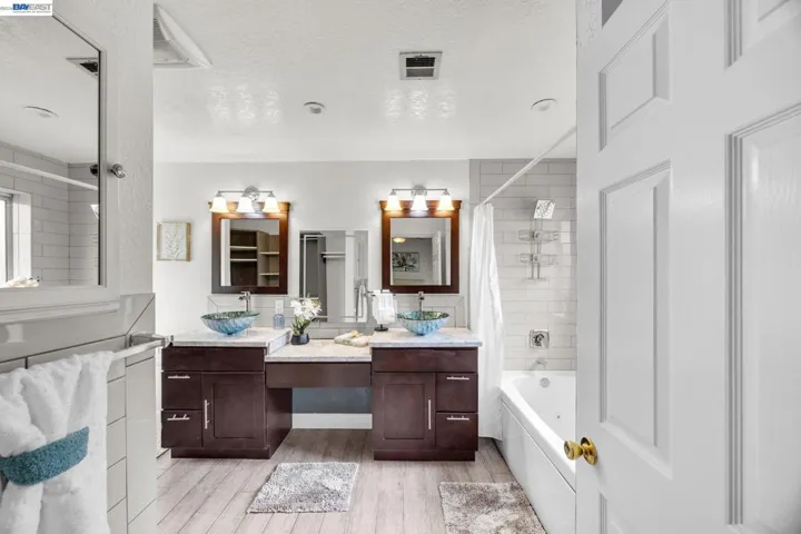 2857 Randall Way, Hayward, California 94541