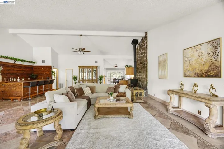 2857 Randall Way, Hayward, California 94541