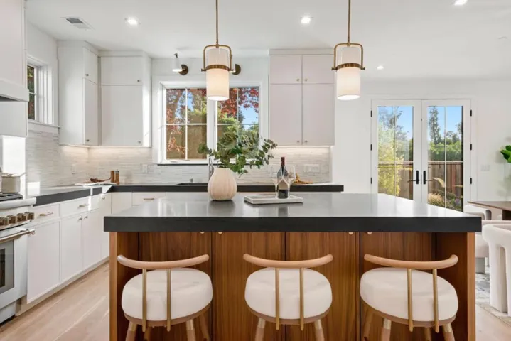 739741 Linden Avenue, Burlingame, California 94010
