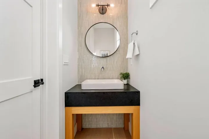 739741 Linden Avenue, Burlingame, California 94010