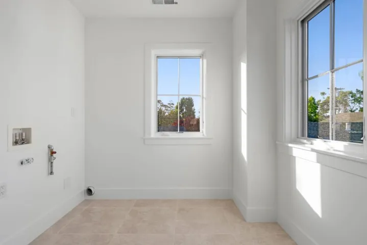 739741 Linden Avenue, Burlingame, California 94010