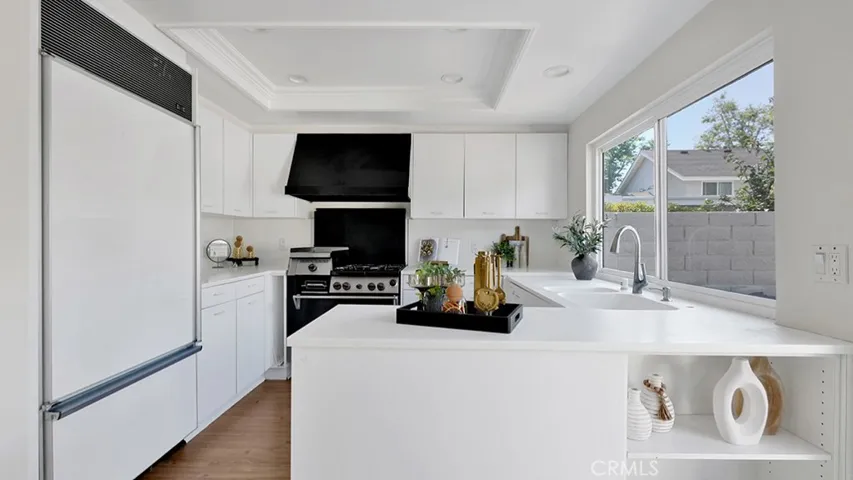 2 Sunflower, Irvine, California 92604