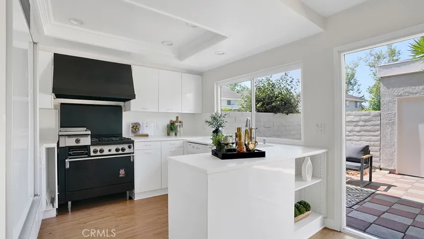 2 Sunflower, Irvine, California 92604