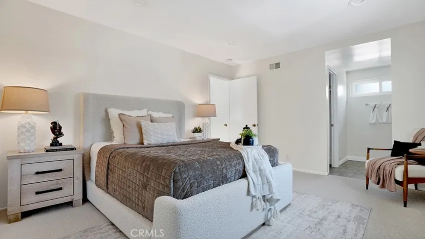 2 Sunflower, Irvine, California 92604