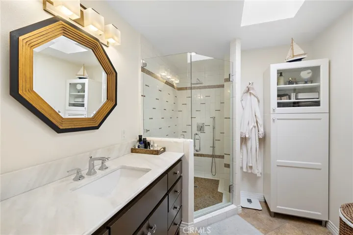 22153 Caminito Laureles, Laguna Hills, California 92653