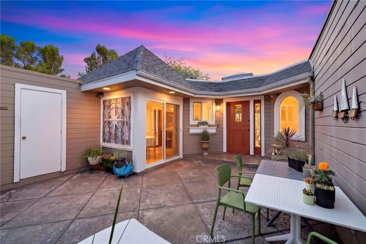 22153 Caminito Laureles, Laguna Hills, California 92653