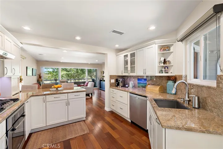 22153 Caminito Laureles, Laguna Hills, California 92653