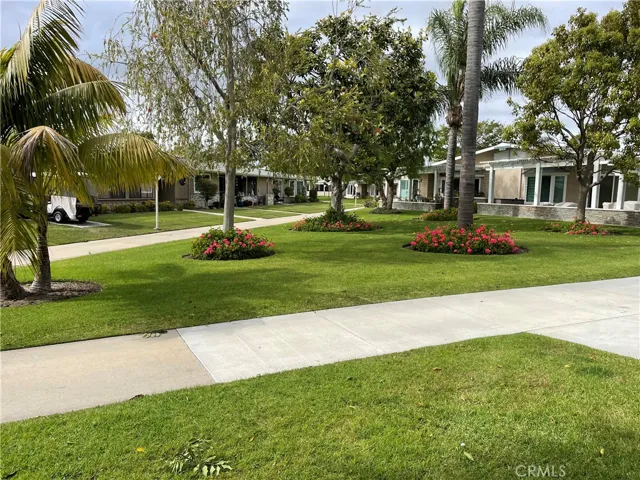 1740 Sunningdale Rd 16g Road 16g, Seal Beach, California 90740