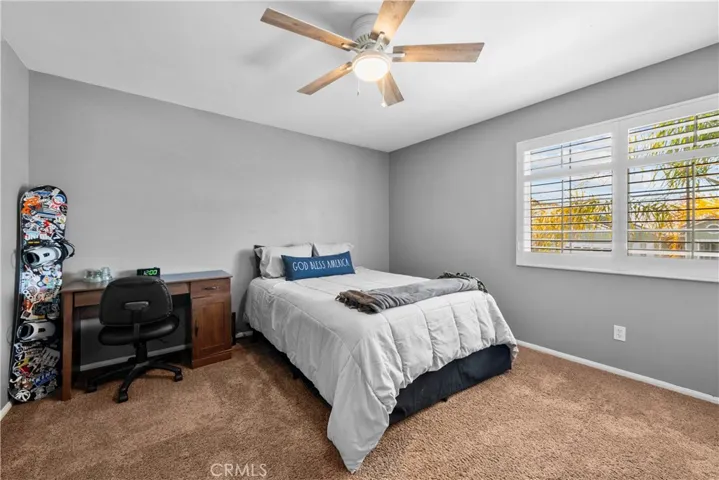 Upstairs Bedroom #4