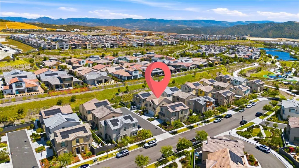 Walkable to Boulder Pond/Playground