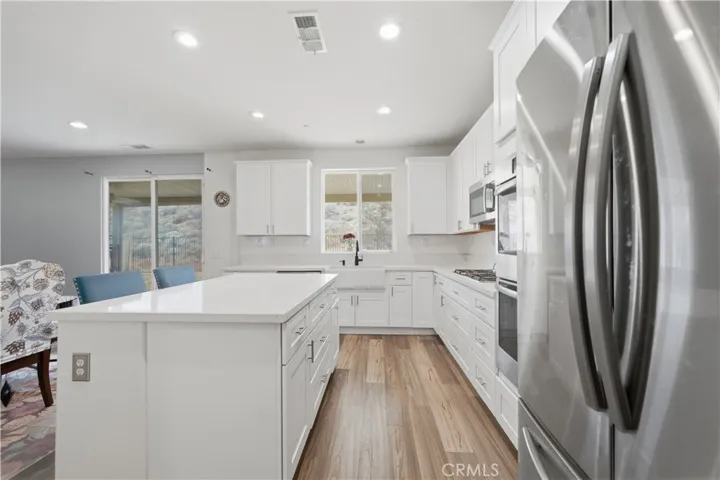 34308 Heather Ridge, Lake Elsinore, California 92532