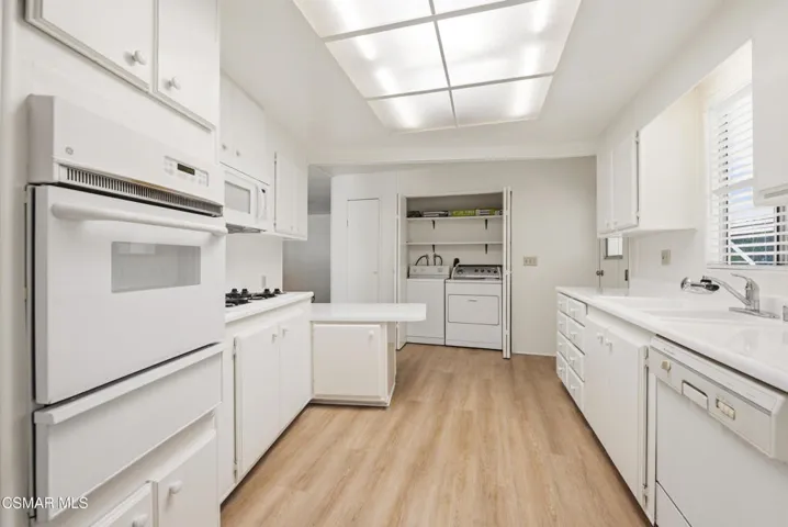 141 La Fortuna Newbury Park-13
