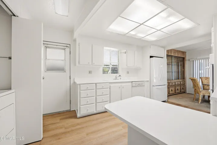 141 La Fortuna Newbury Park-11