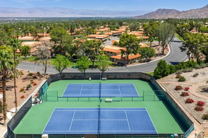 Pickleball Courts