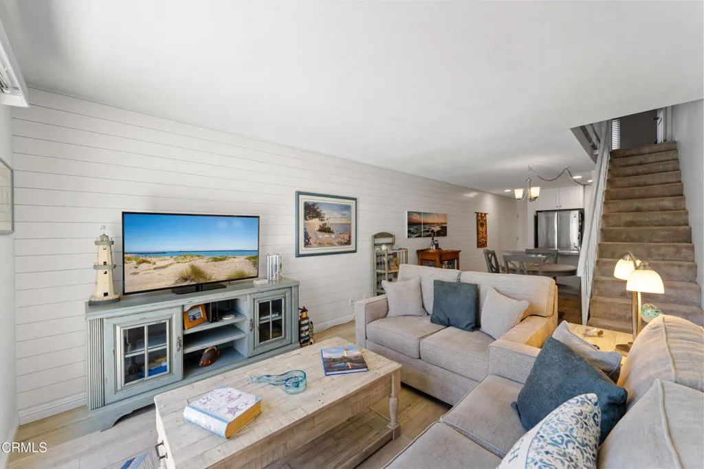 234 East Surfside Dr mls-12