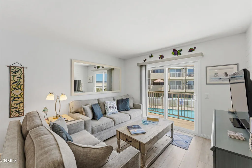 234 East Surfside Dr mls-11