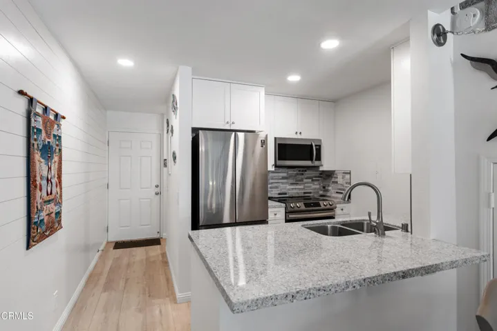 234 East Surfside Dr mls-4