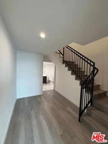 132 Rosemont Avenue 301, Los Angeles, California 90026