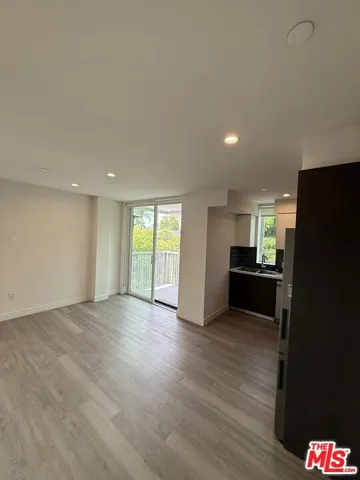 132 Rosemont Avenue 301, Los Angeles, California 90026