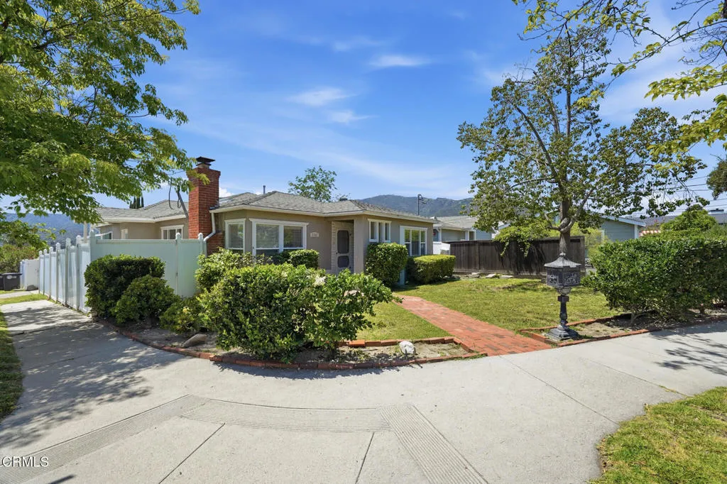 3302 Community Ave 61
